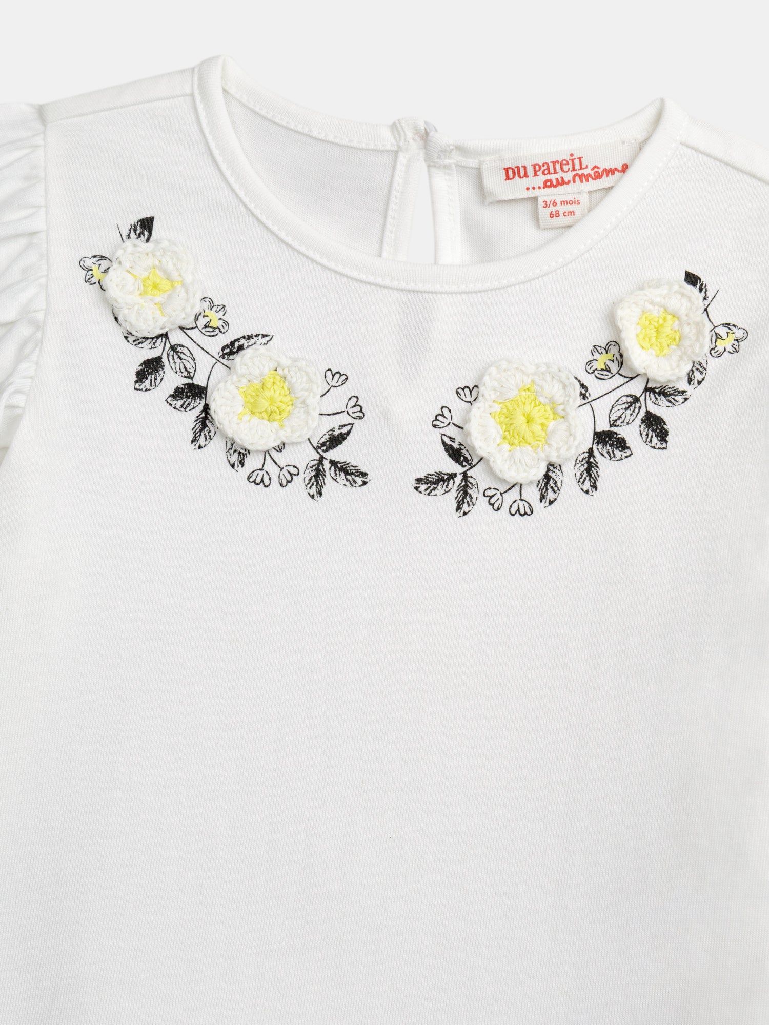 T-shirt brodé à fleurs écru avec manches volantées pour bébé fille