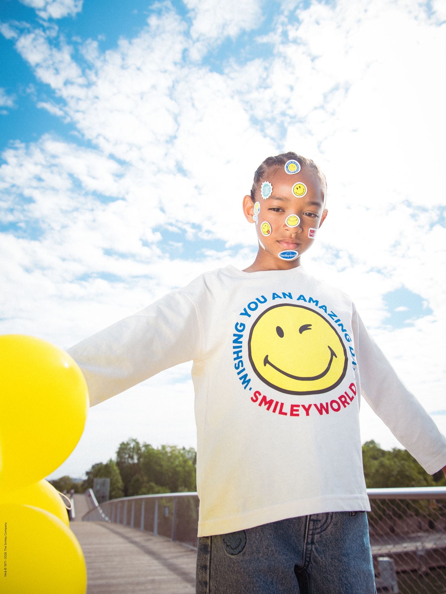 Camiseta de Manga Larga Ecru con Estampado SMILEYWORLD para Niños