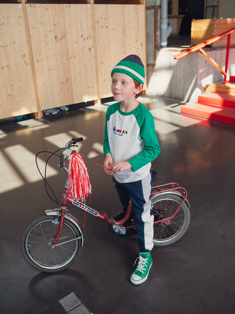 Pantalones de jogging azul con bloques de color y bolsillos para niño