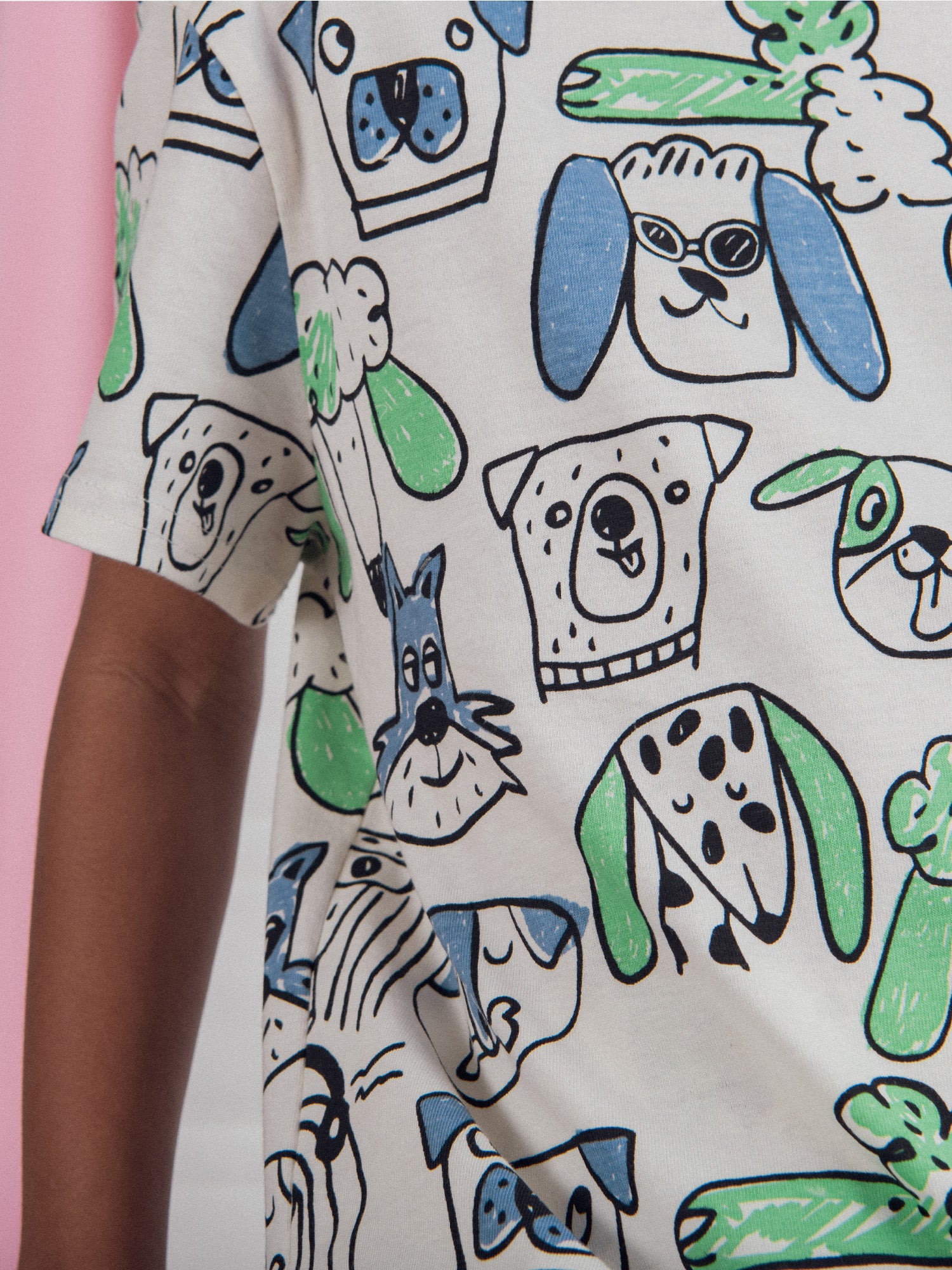 Pijama Corto Impreso "Retratos de Perros" para Niño