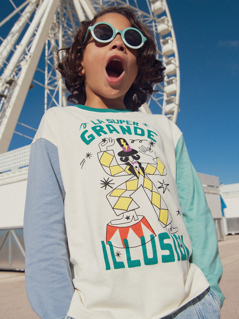 Camiseta colorblock con animación de circo para niños