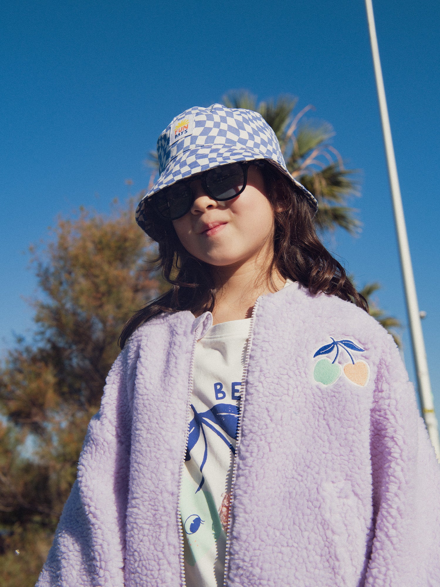 Chaqueta reversible violeta para niña