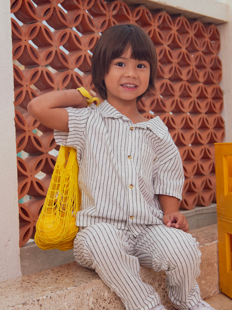 Camisa de rayas ecru de manga corta para niño