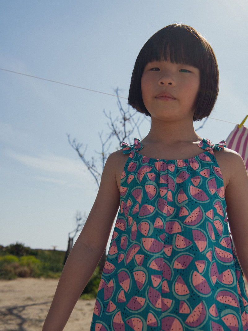 Combinación azul con estampado de sandías para niña