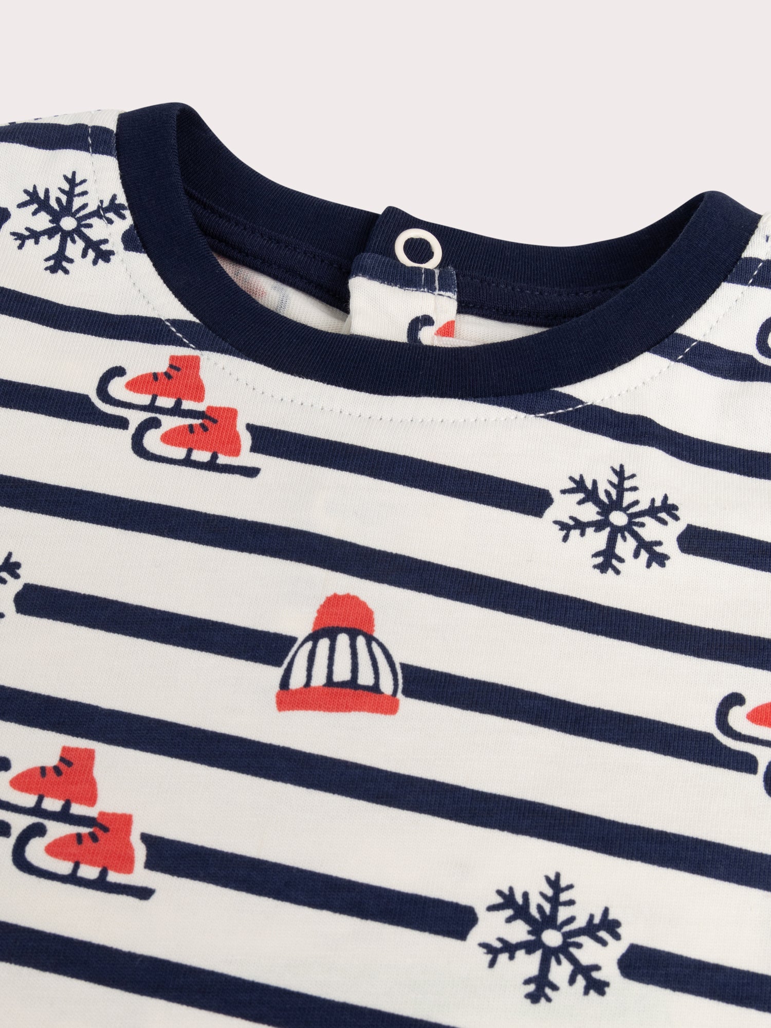 Camiseta con imagen invernal para bebé niño