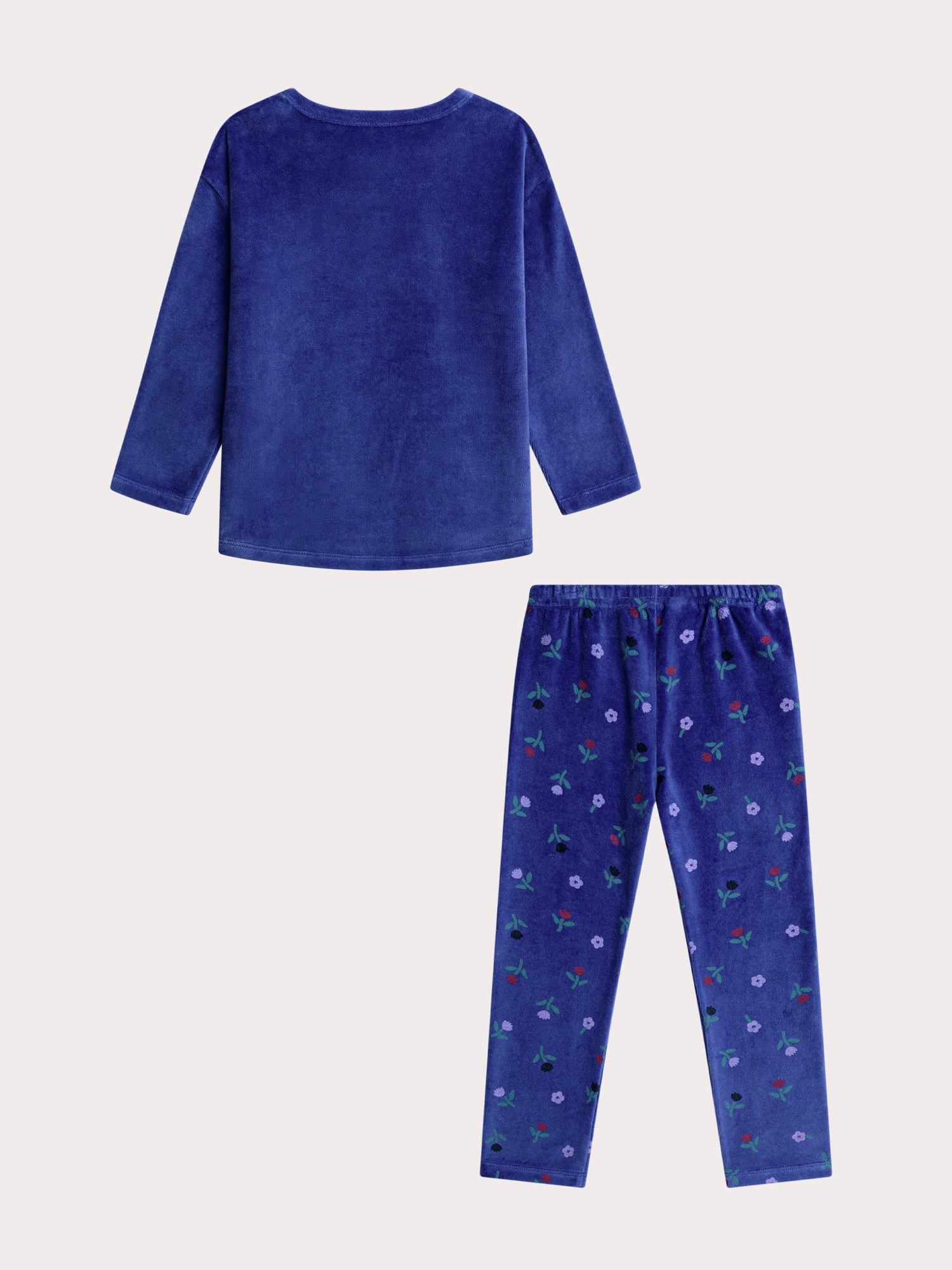 Pijama de perro para chicas