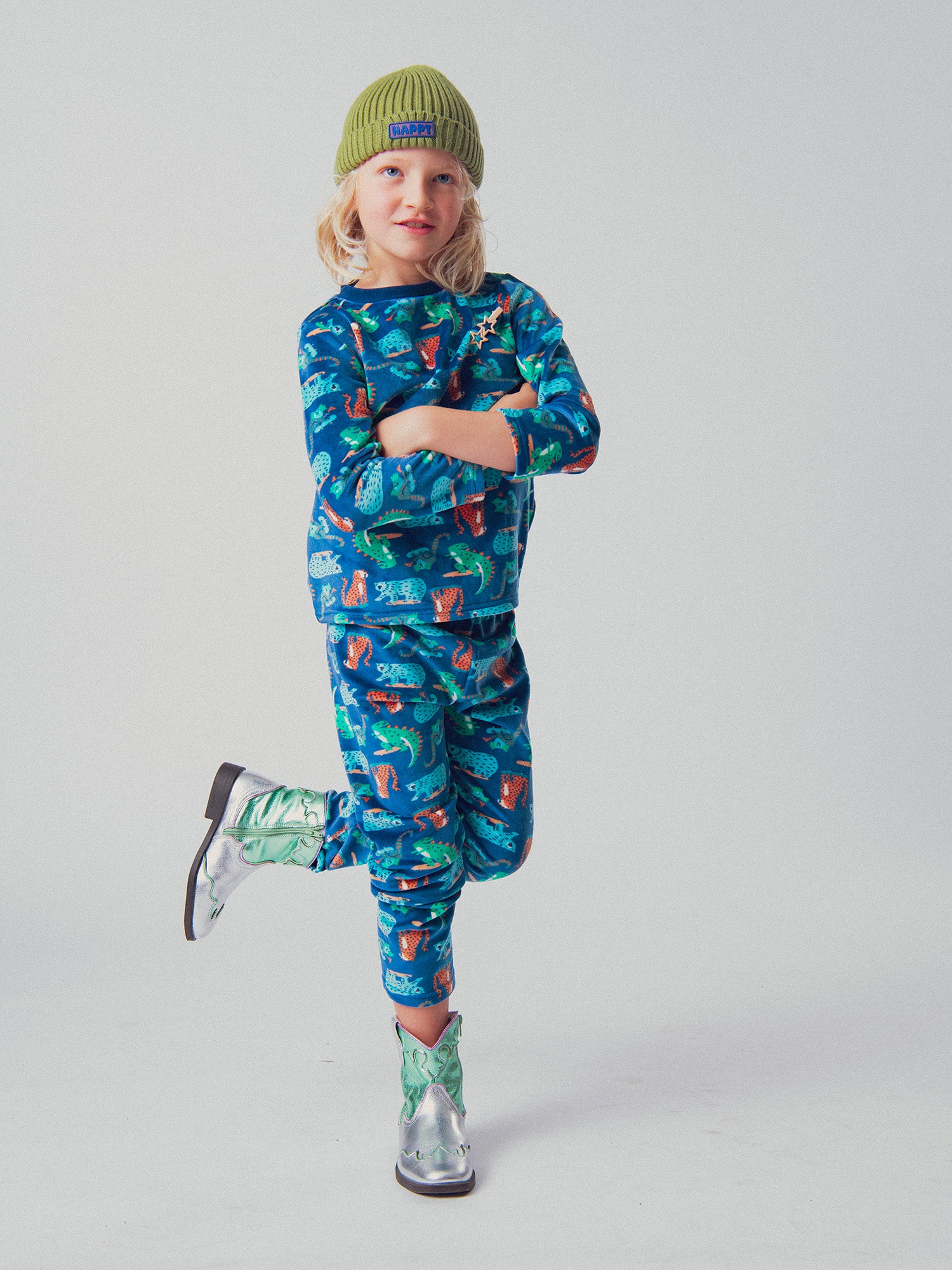 Pijama animales en skate para niño