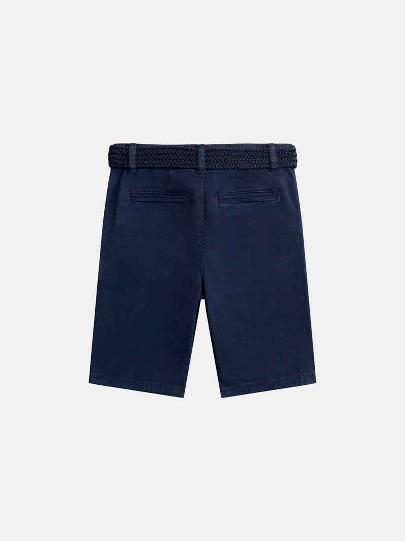 Bermuda azul marino con cinturón para niños