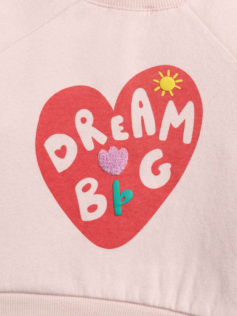 Conjunto de motivo corazón para bebé niña