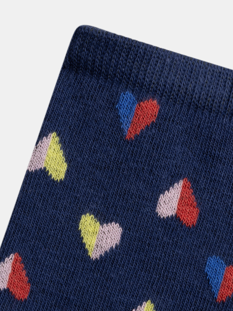 Calcetines marinos con corazones para niñas