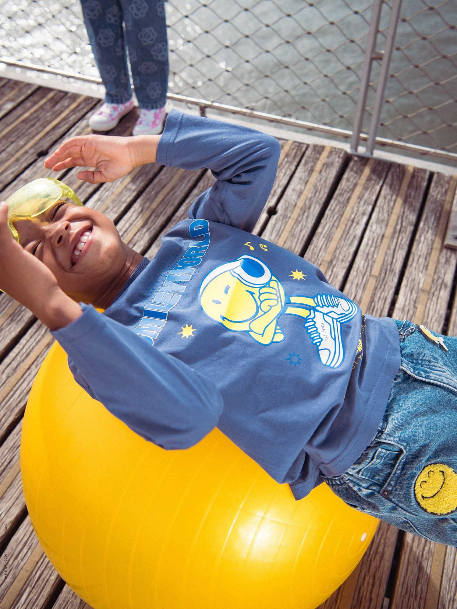 Camiseta de manga larga azul con estampado SMILEYWORLD para niños