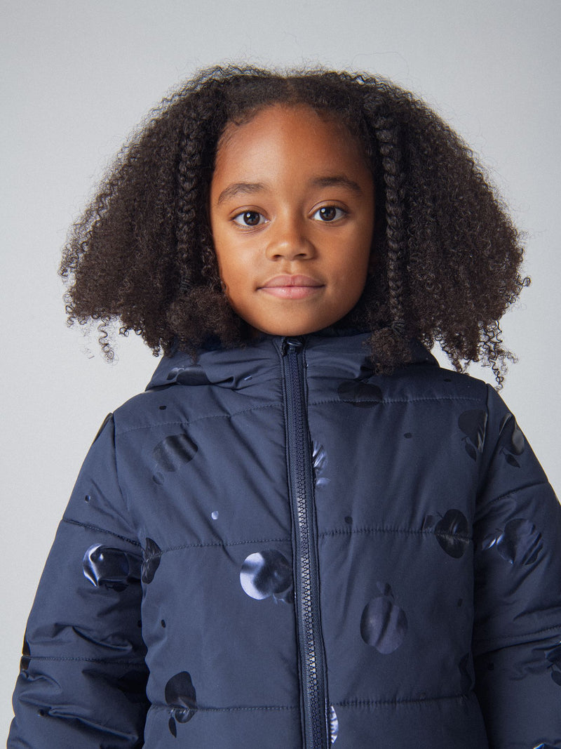 Parka reversible con estampado de manzanas para chicas