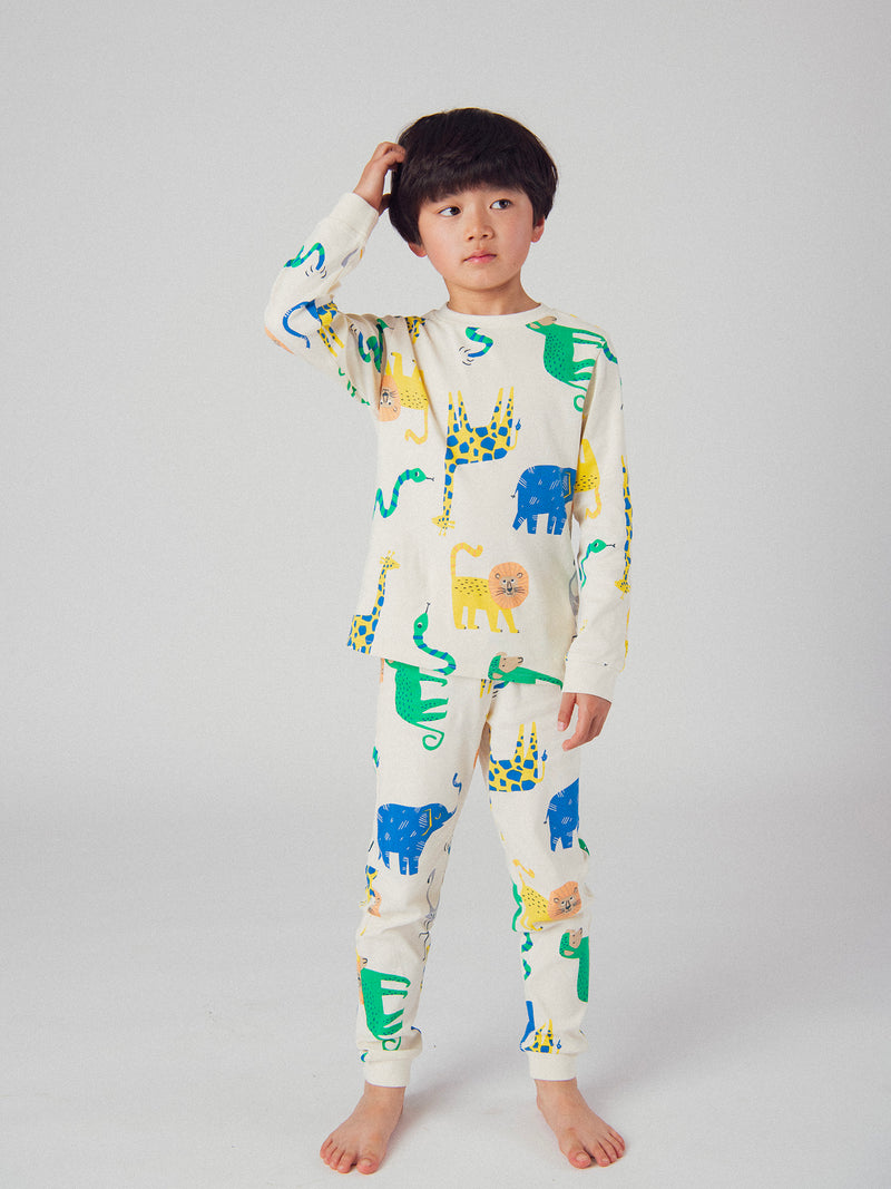 Pijama de 2 piezas color champán con estampado de animales de la jungla para niños