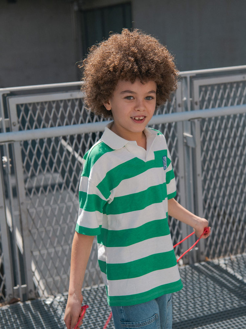 Camiseta polo ecru con rayas verdes para niño