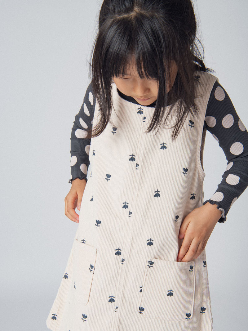 Vestido de pana con estampado de flores para niña