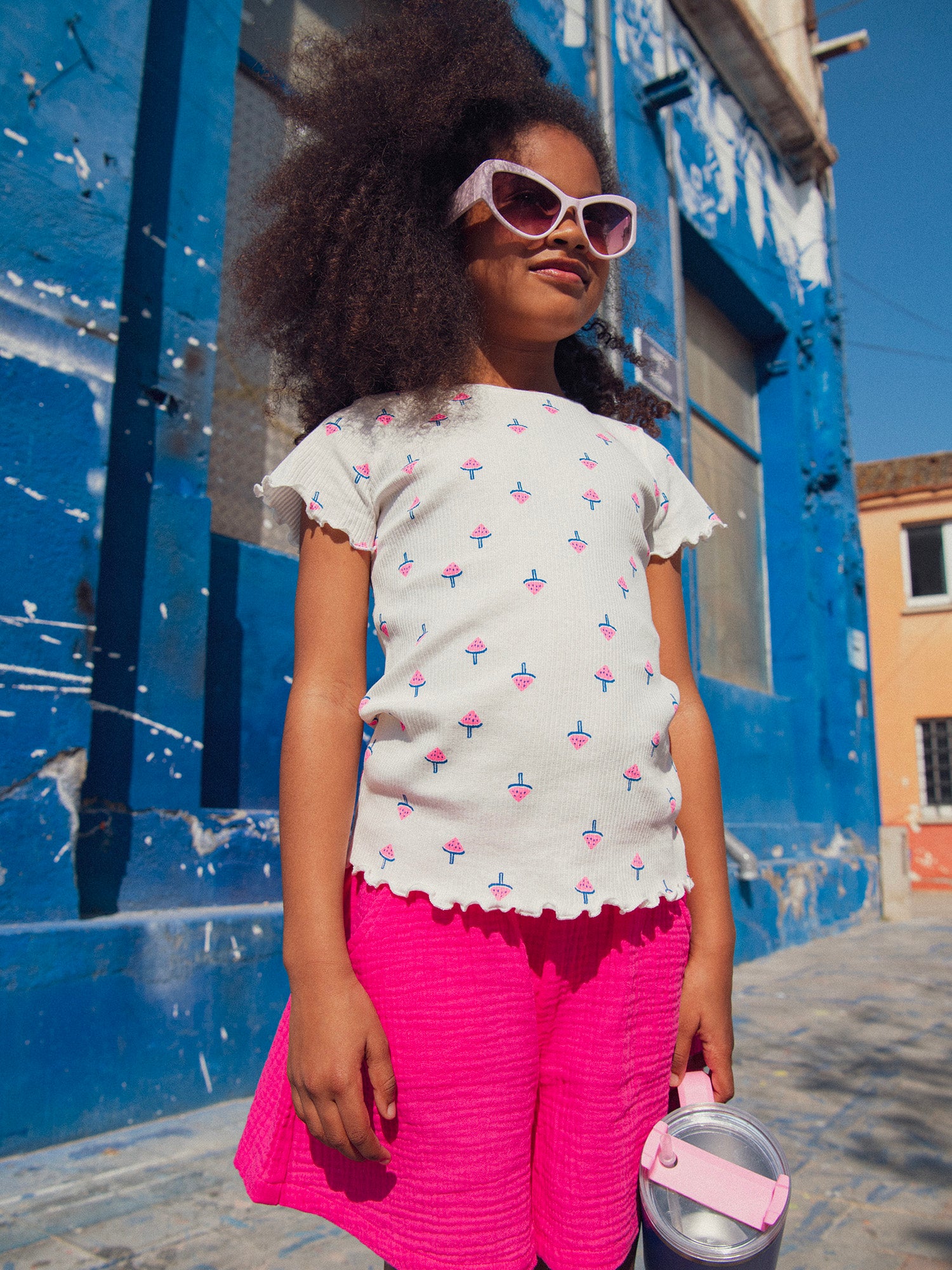 Camiseta de canalé ecru con estampado de helado de sandía para niñas