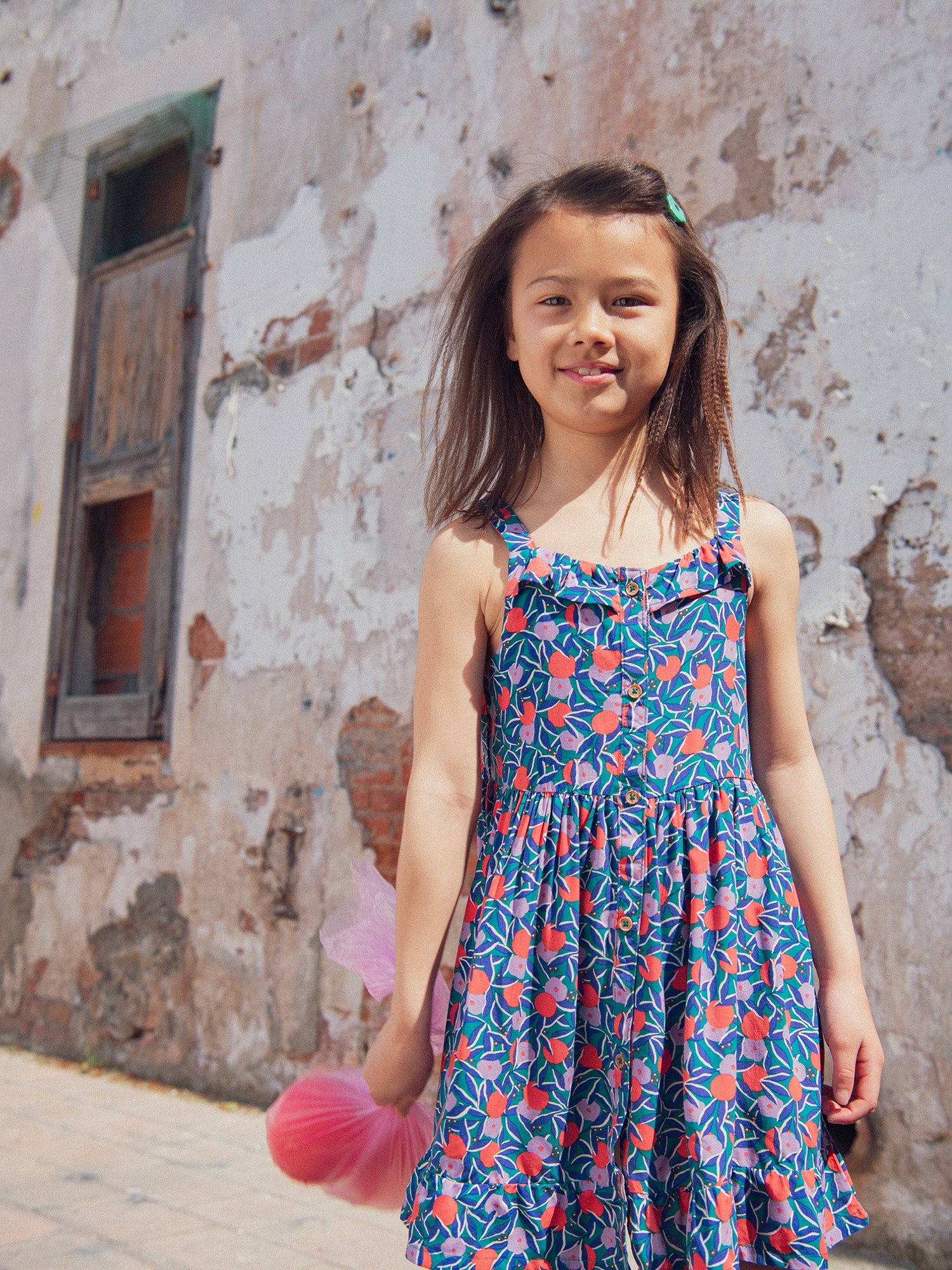 Vestido sin mangas con estampado floral para niñas