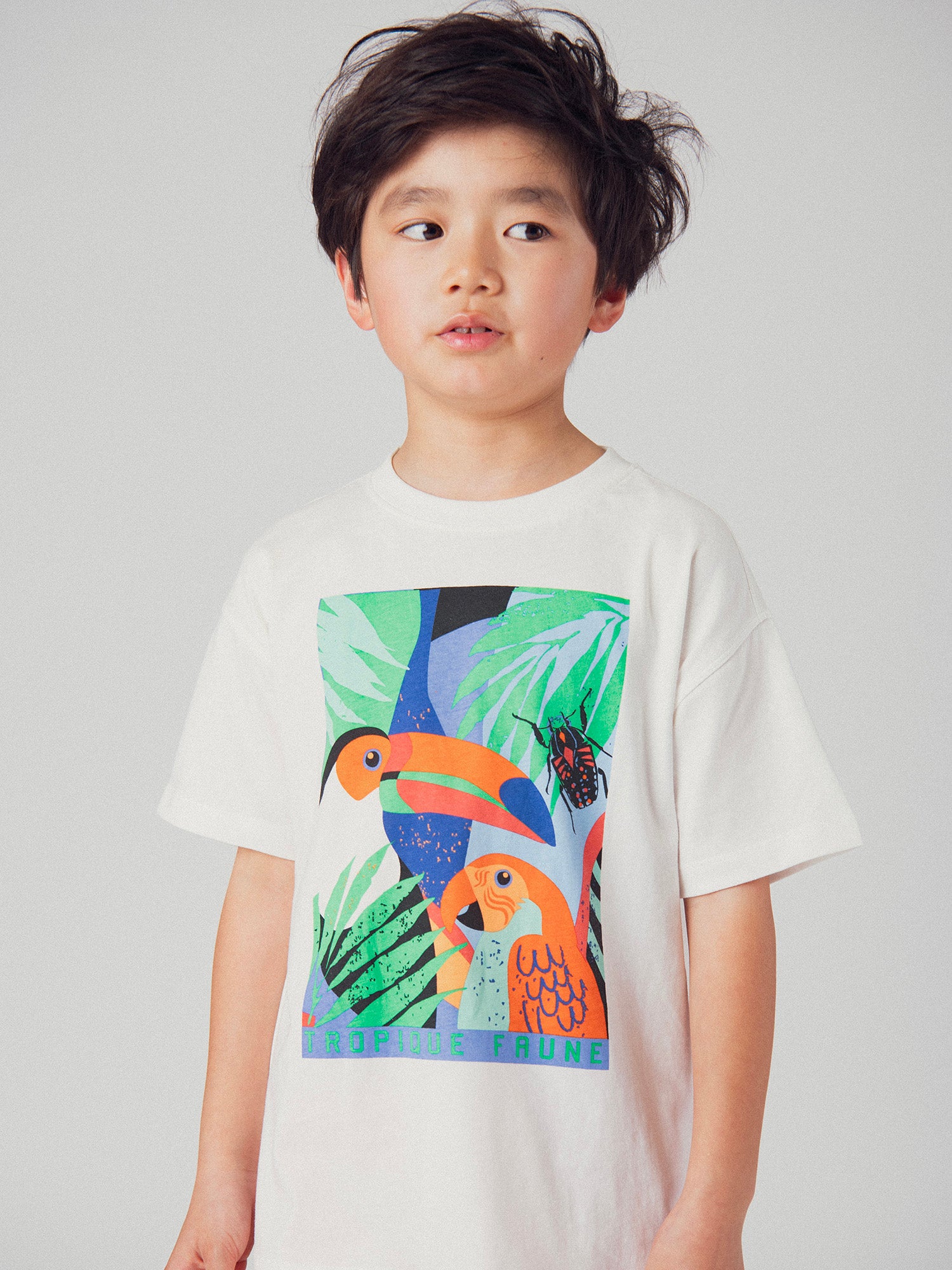Ensemble t-shirt écru et short rouge avec animation pour garçon