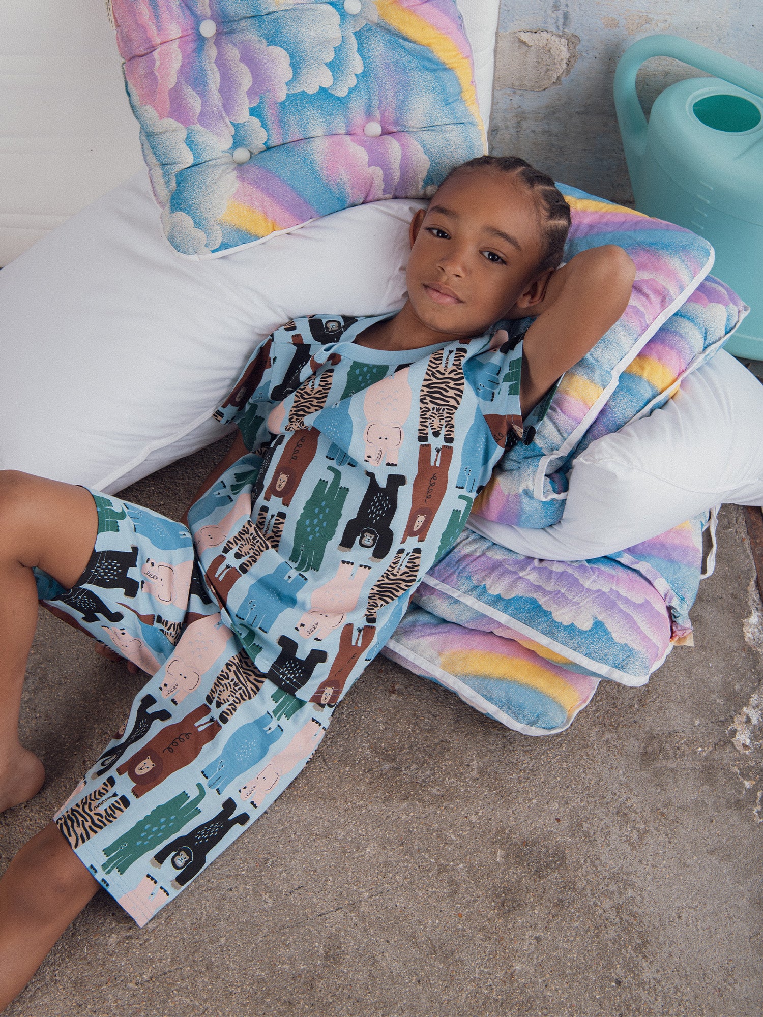 Pijama corto impreso "Jungle Party" para niño