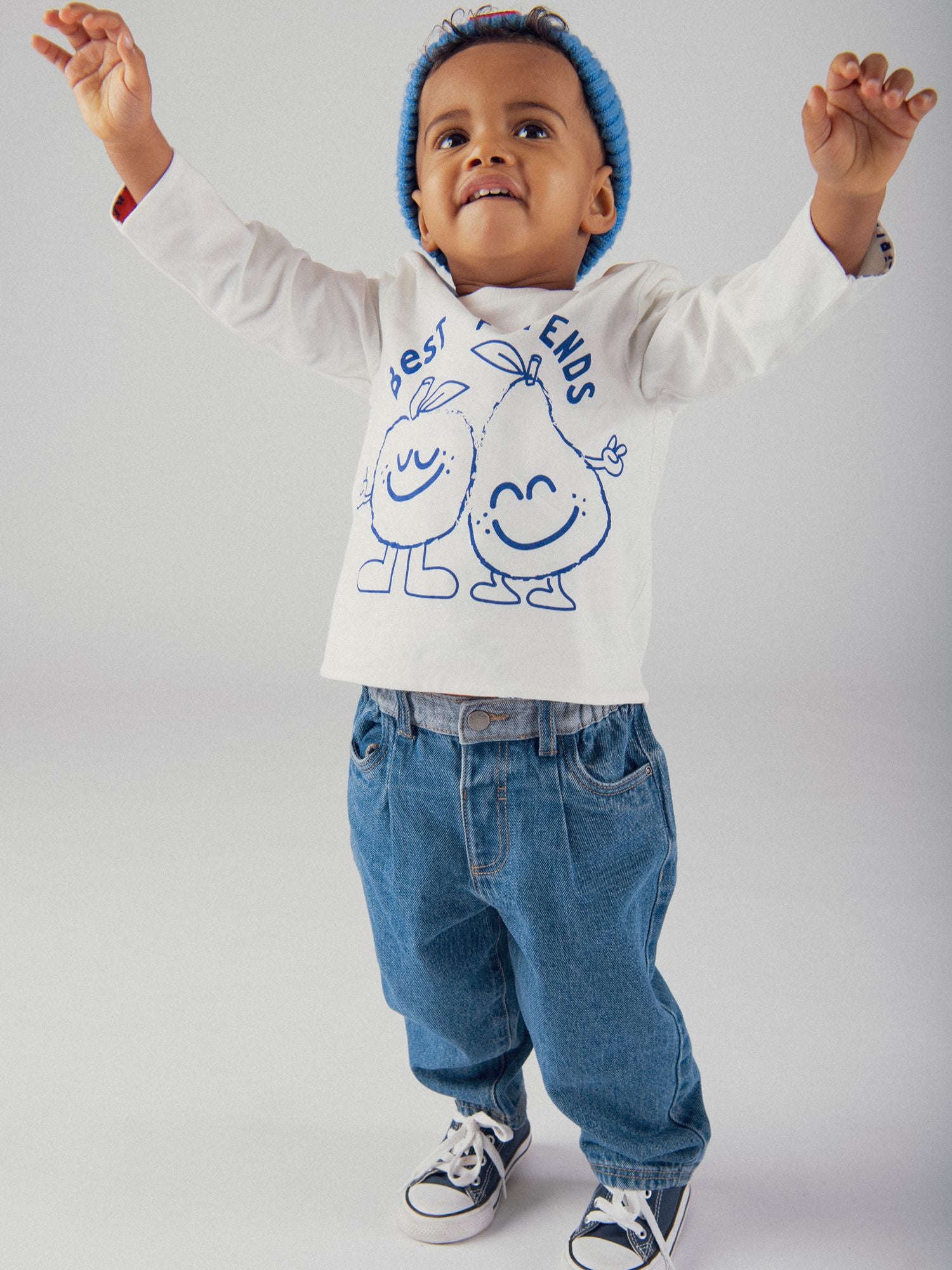 Jean bleu bicolore motif pomme pour bébé garçon