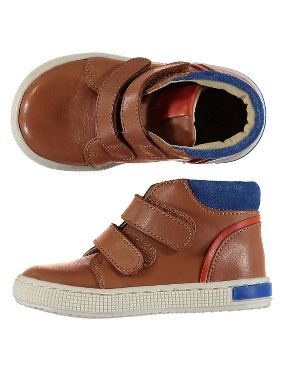 Zapatillas de piel de color camel para bebé niño GBGBASMEL / 19WK38I4D3F804