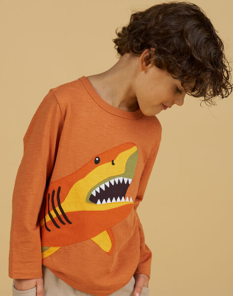 Camiseta de color rojizo con estampado de tiburón para niño NOVITEE2 / 22S902M1TML408