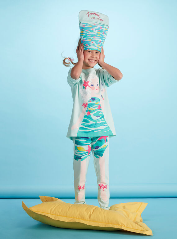 Pijama de color azul claro con su guardapijamas para niña JEFAPYJMER / 20SH11L2PYG219