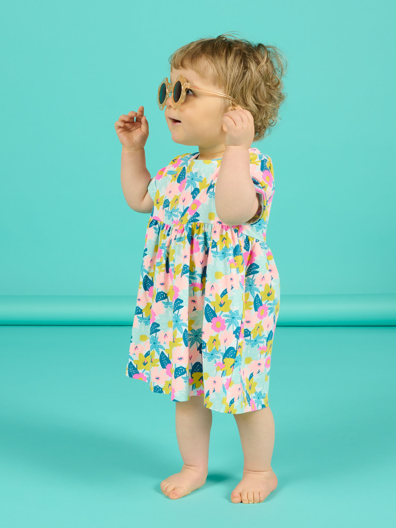 Vestido blanco con estampado floral para beb ni a comprar