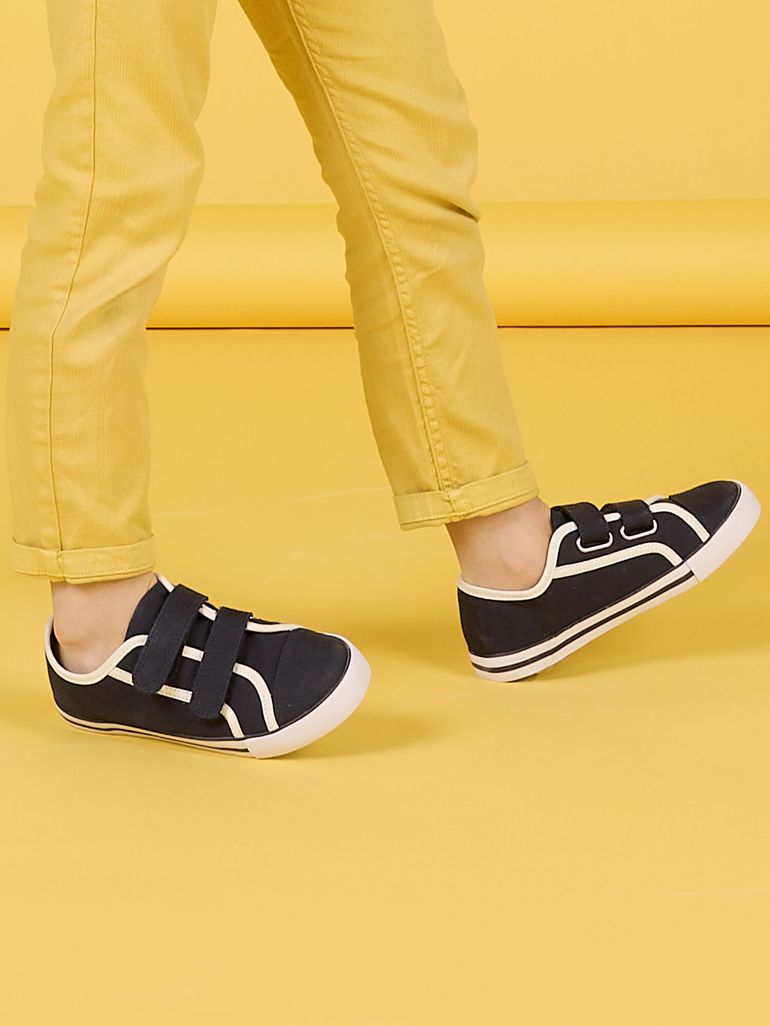Zapatillas azul marino best sale niño
