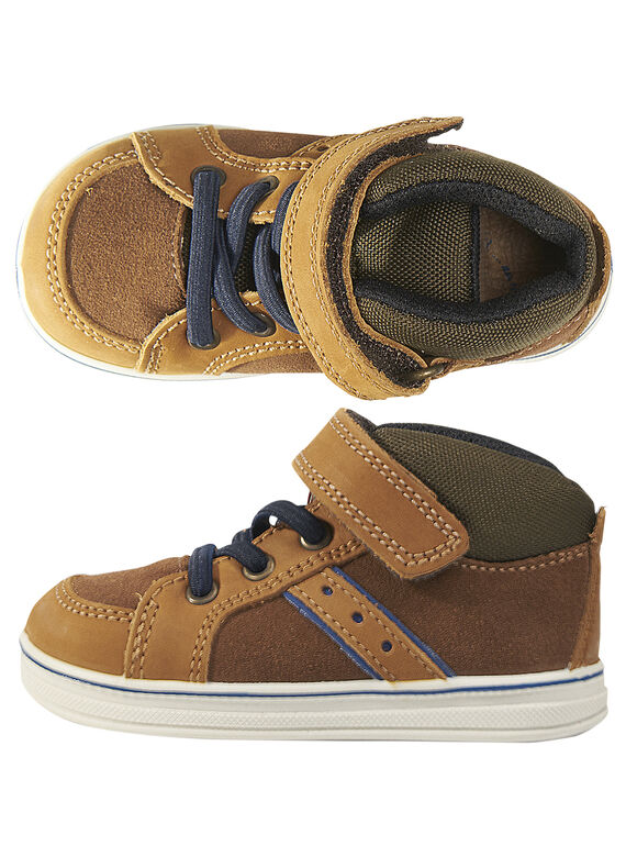 Zapatillas de cordones elásticos de piel de serraje de color camel para bebé niño GBGBASELA / 19WK38I3D3F804
