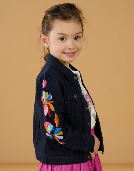 Chaqueta vaquera negra con manga bordada RAJUNVEST / 23S901U1VESC243