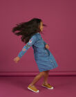 Vestido vaquero azul con bordado floral en las mangas RAMAGROB3 / 23S901T2ROBP272