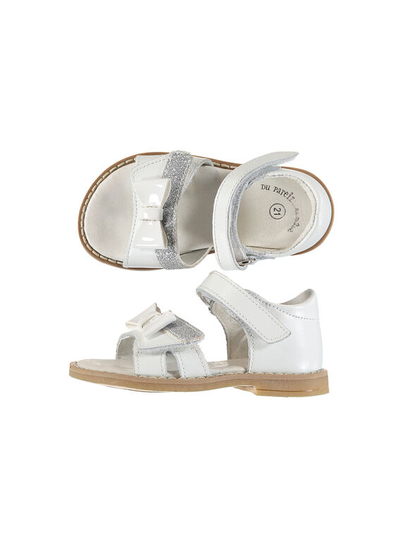 Sandalias de piel para bebé niña FBFSANDVEL / 19SK37C3D0E000