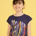 Camiseta de color azul marino con dibujo de cebra para niña